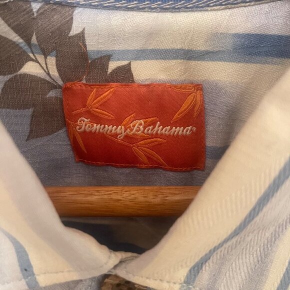 Tommy Bahama men button down hawaiian 100% silk short sleeve campshirt Size L - Picture 2 of 10